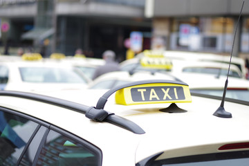Taxi