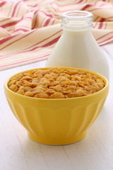 Healthy corn flakes breakfast