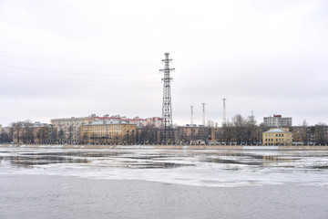 Fototapeta na wymiar October embankment of Neva River, outskirts of St.Petersburg.
