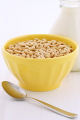 Whole wheat cereal loops