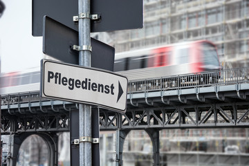 Obraz premium Schild 176 - Pflegedienst