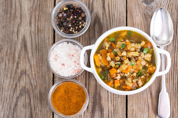 Vegetable soup with lentils