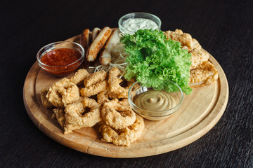 Beer plate cuts on the Board with the lettuce