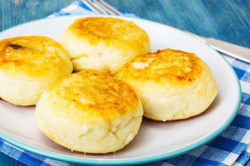 Hot fresh cheesecakes