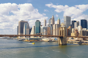 Fototapeta na wymiar Manhattan at sunny day.