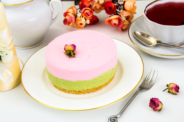 Raspberry Cheesecake Pistachio Nut on Sand-Based