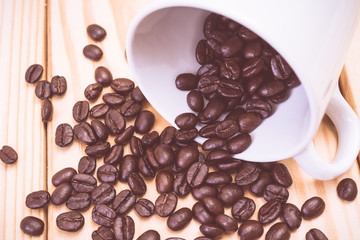 Roasted coffee bean