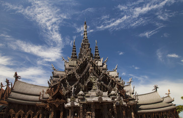 Fototapeta premium Beautiful Buddhist temple
