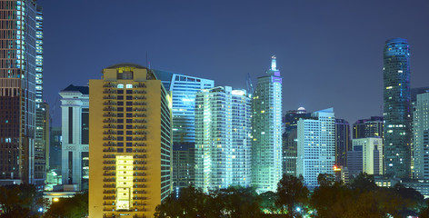 Fototapeta na wymiar Beautiful night view of skyscraper in Kuala Lumpur, Malaysia .