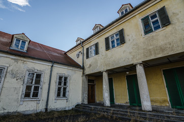 gebaeude von kaserne