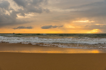 Sandstrand bei Sonnenuntergang