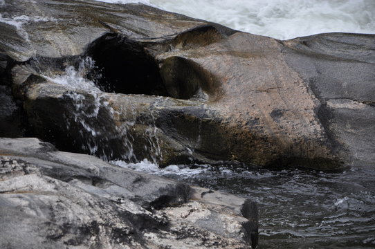 Encounter of Rivers Bonito e Maca&eacute; located in the The Parque Estadual dos Tr&ecirc;s Picos (State Park of the Three Peaks) in the district of Lumiar, municipality of Nova Friburgo, RJ, Mata Atl&acirc;ntica
