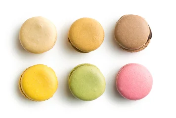 Crédence de cuisine en verre imprimé Macarons Macarons colorés sucrés.