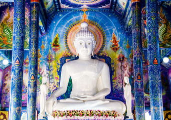 buddha statue wat  rongsaiyten chiangrai Thailand