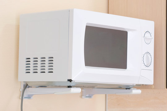 The image of a microwave