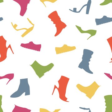 Muster nahtlos mit Sammlung von Schuhen auf weissem Hintergrund