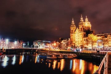 Fototapeta na wymiar Beautiful night in Amsterdam. illumination
