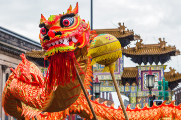 Dragon Dance in Chinatown - obrazy, fototapety, plakaty