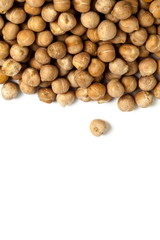Fototapeta na wymiar Soybeans isolated on white background