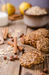 Oatmeal cookies with banana and cinnamon