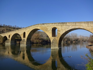 Fototapeta na wymiar Brücke in Puente la reina