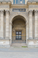 Fototapeta na wymiar Paris, the Louvre, pavillon Mollien, facade