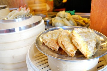  Japanese Cuisine - Pork (or Seafood) Dumplings (gyoza)