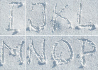 English alphabet in the snow - font set - 136722700