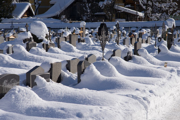 Friedhof im Winter