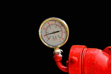 Circular industrial pressure gauges