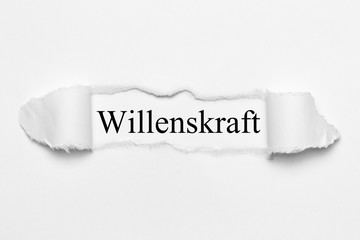 Willenskraft auf weißen gerissenen Papier
