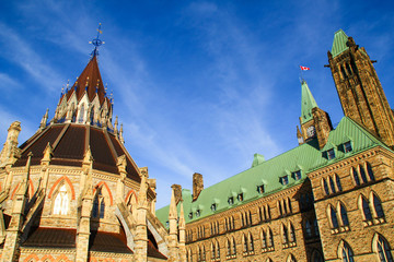 Obraz premium Library of Canadian Parliament in Ottawa, Canada