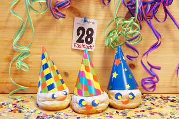 Karneval, Fasching, Fastnacht, Faschingsdienstag, Faschingskrapfen, Luftschlangen, Kalenderblatt