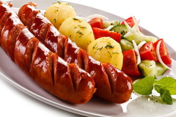 Grilled sausages and vegetables 