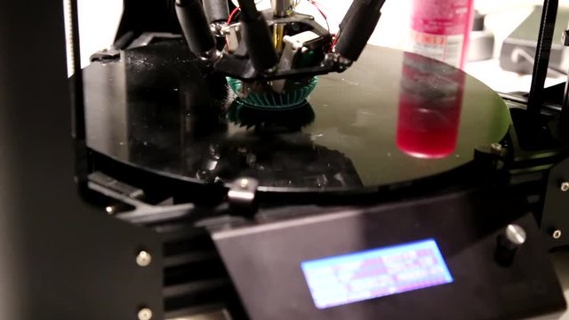 3D printer printing model objects using additive process technology