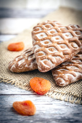 Gingerbread and plums