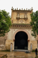 Entrada a la mezquita catedral de cordoba