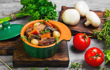 Stew meat in Burgundy