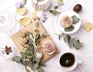 Potatoes with bread.