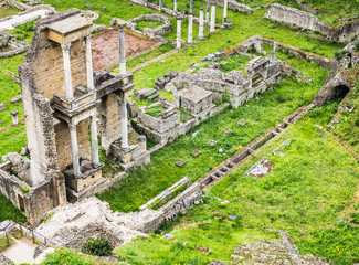 ruines de l' amphithéatre romain à Volterra, Tuscany, Italie