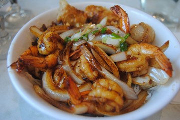 Plate of Vietnamese food bun tom rim