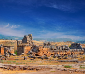 Fototapeta na wymiar Ruins of Hierapolis