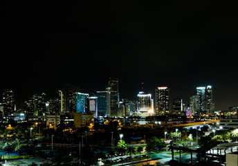 Fototapeta na wymiar Miami skyline