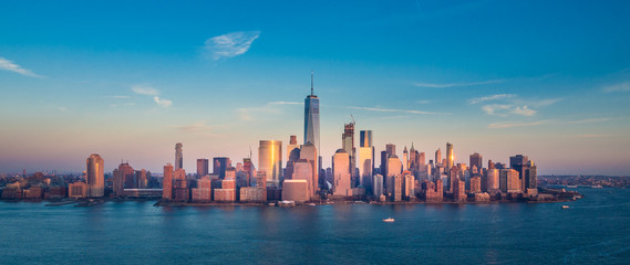 Naklejka premium Panorama centrum Manhattanu