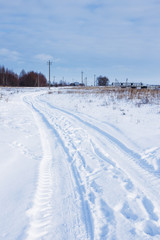 Fototapeta na wymiar Beautiful countryside winter road