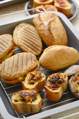 オーブン料理　パン