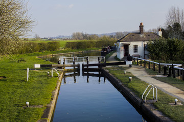 Grand Union Canal, Tring Summit, Chiltern Hills, Buckinghamshire, England, UK - A sunny day with...