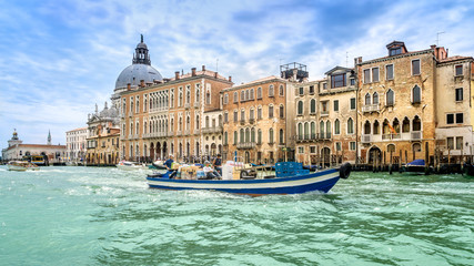 Venetian transport