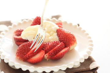 strawaberry and honey yogurt