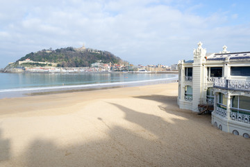 Fototapeta premium La Concha bay in San Sebastian (Spain)